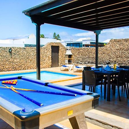 Villa Calamares With Heated Pool And Air Conditioning Плая Бланка Екстериор снимка
