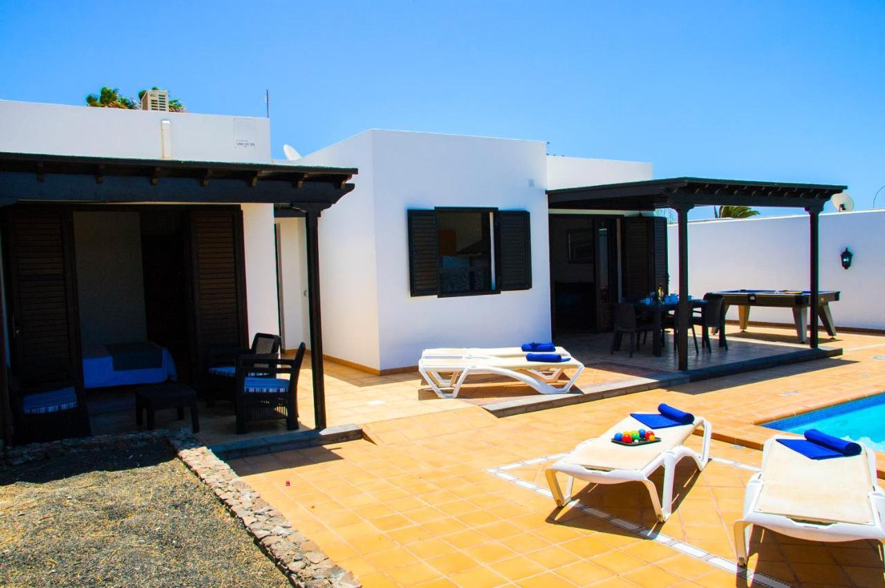 Villa Calamares With Heated Pool And Air Conditioning Плая Бланка Екстериор снимка